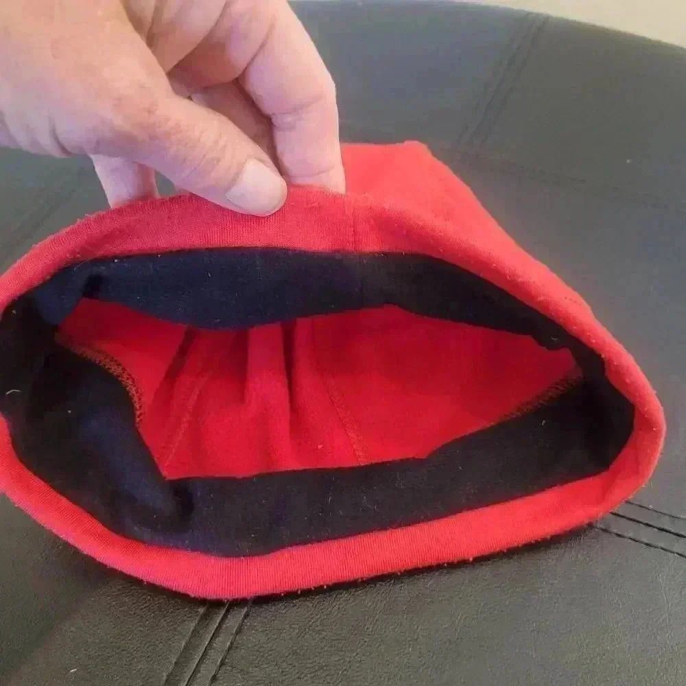 REI Kids Cherry Red Poly/Spandex Fleece Lined Skull Cap Beanie - Picture 3 of 5